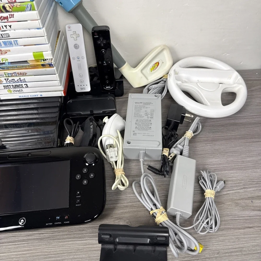 Nintendo Wii U 32GB Black Console Bundle w/ GamePad, 19 Games, Accessories